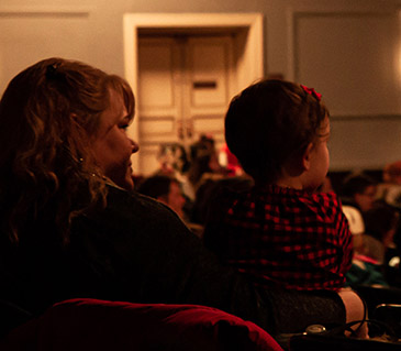 ThinkDIFFERENTLY paired up with the Bardavon 1869 Opera House to host a sensory-sensitive performance of “The Nutcracker”, performed by New Paltz Ballet Theatre. Hundreds came to enjoy the show and even took pictures with some of the performers before and after the ballet! Thank you to everyone who helped make this a magical and memorable night for all! (Dec. 2019)