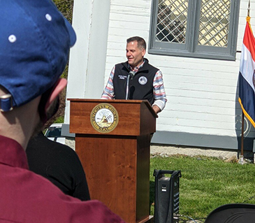 Dutchess County Parks hosted Earth Awakening Weekend in celebration of Earth Day! They kicked off the weekend with a rededication of the beautiful Ellessdie Chapel at Bowdoin Park led by Pastor Steve Dambra of Odyssey Church! (4/2021)